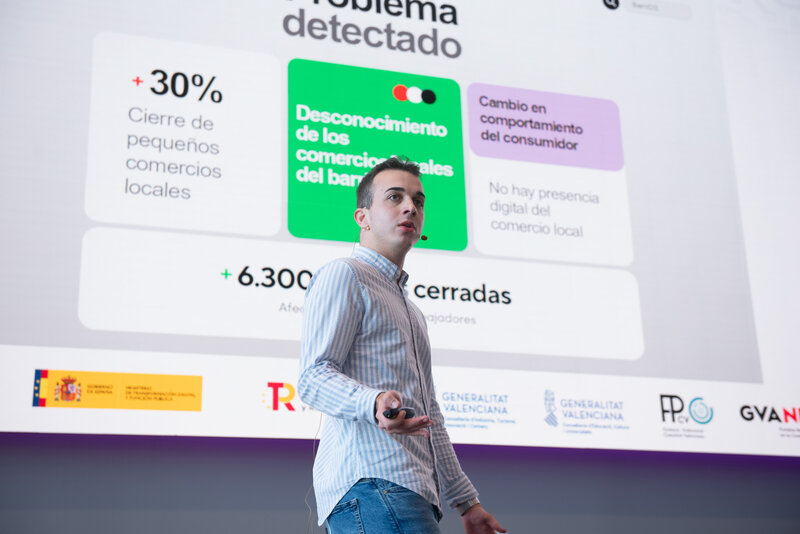 Fotogaler�a Demoday auton�mico Emprendetech FP (18)[;;;][;;;]