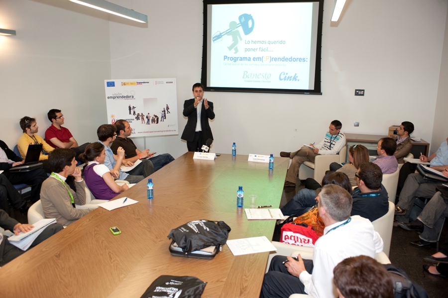 Sesión "agitación 2.0" DPECV 2009