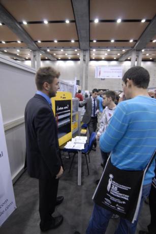 143 DPECV2012 Puntobile Muestra de empresas reciente creaci�n