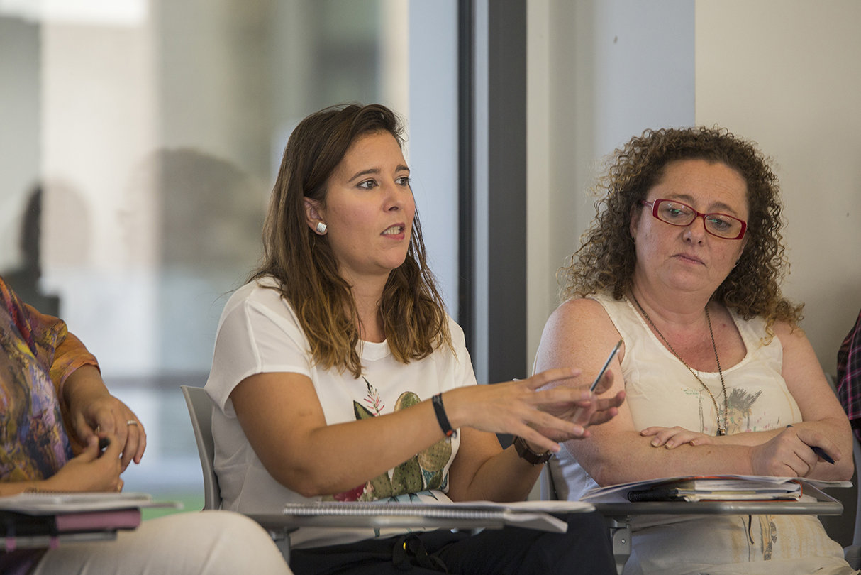 Pilar Aguado y Carmen Blasco en el Comité de Programación del DPECV2015