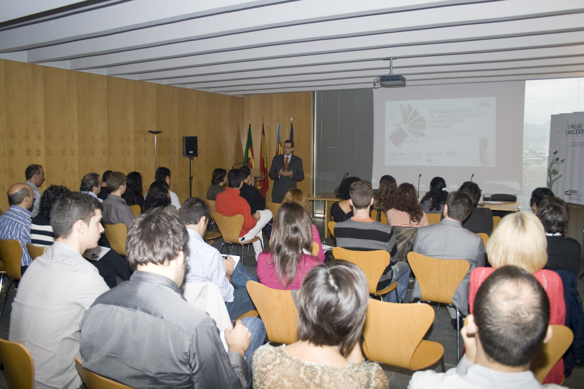 Jornada:"Mejora de la productividad y organización personal".