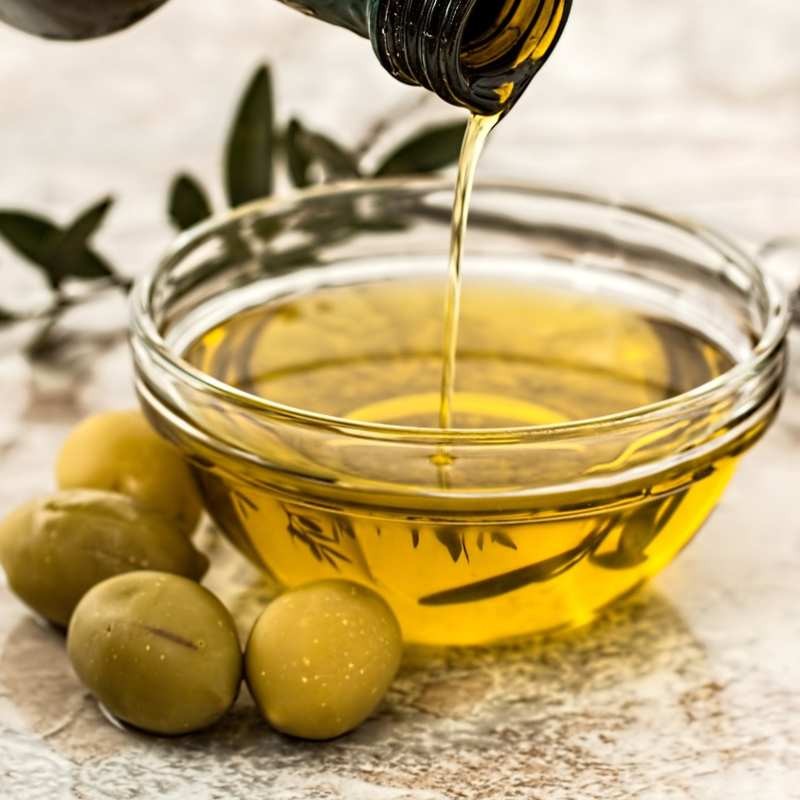 Cómo elegir entre aceite de oliva, girasol o natural según tus necesidades